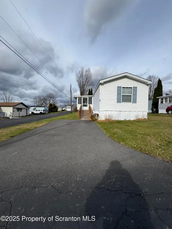 44 Mt Laurel Village, Spring Brook Twp, PA 18444