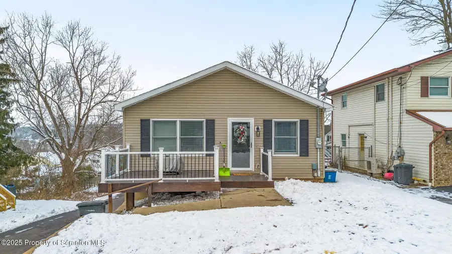 176 Poplar Street, Archbald, PA 18403 - Image #2