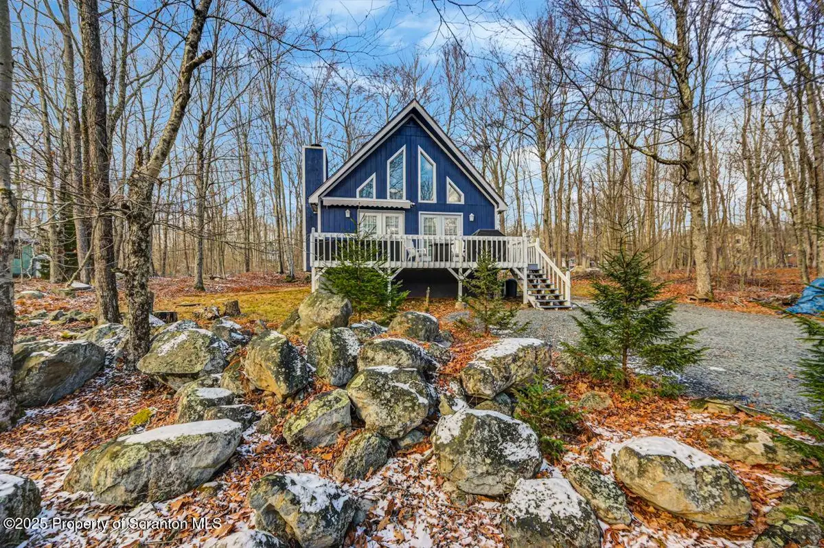 55 Hagen Run Drive, Thornhurst, PA 18424 - Image #1