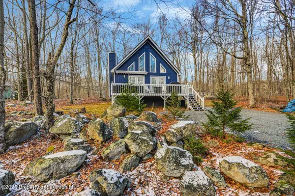 55 Hagen Run Drive, Thornhurst, PA 18424