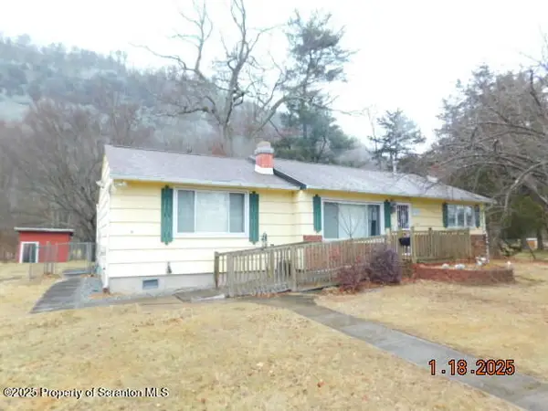 1055 Blue Ridge Avenue, Matamoras, PA 18336