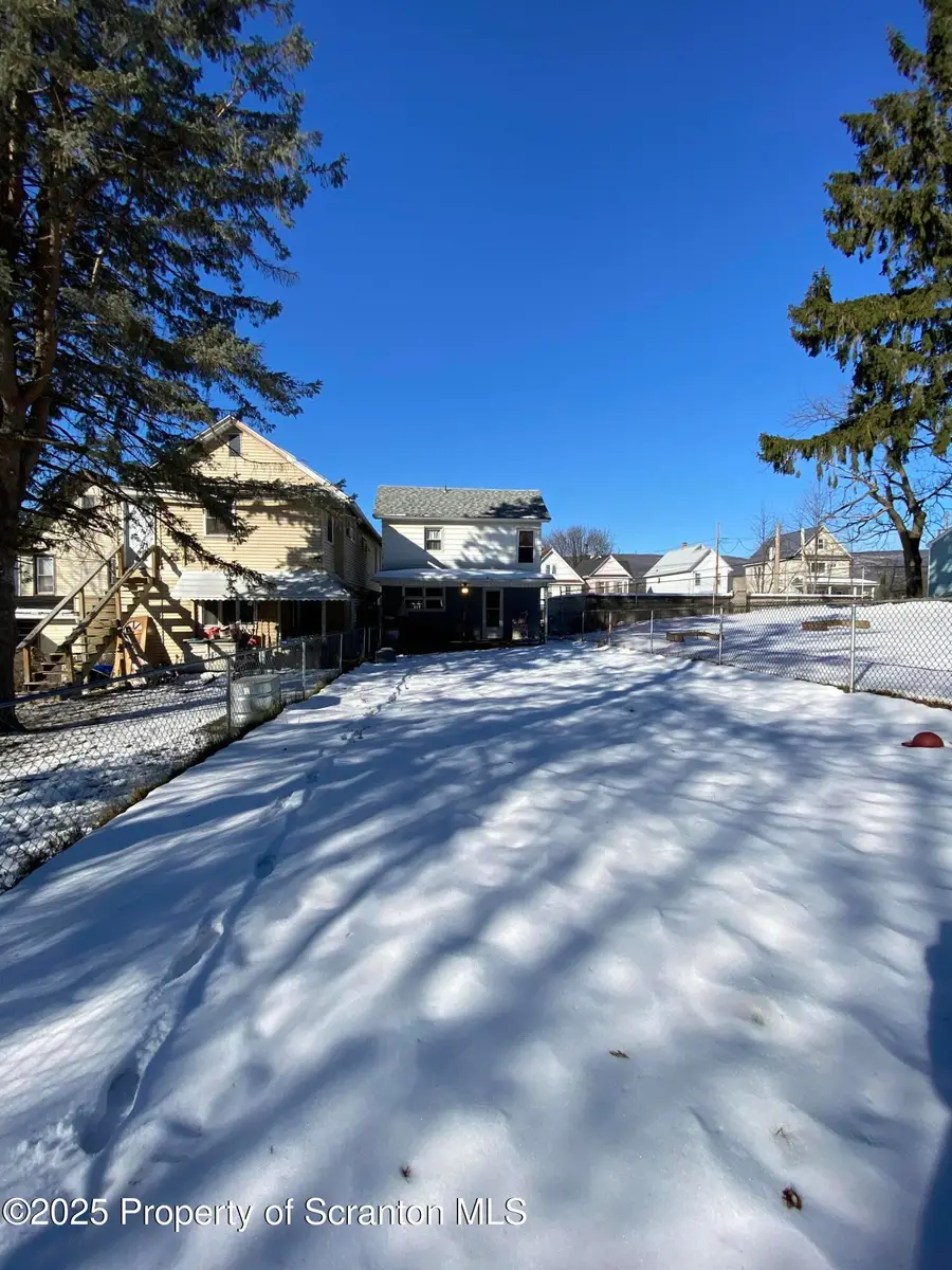 220 N Van Buren Avenue, Scranton, PA 18504 - Image #3