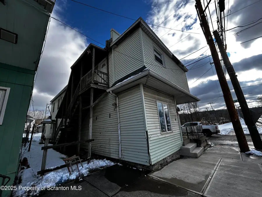 716 Main Street, Fell Township, PA 18407 - Image #3