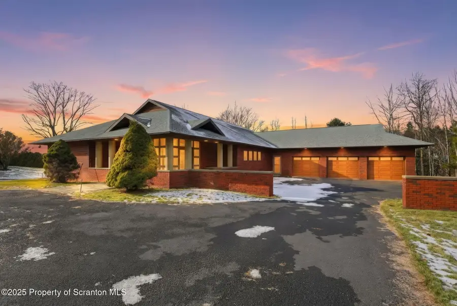 1301 Violet Terrace, Waverly Township, PA 18411 - Image #2