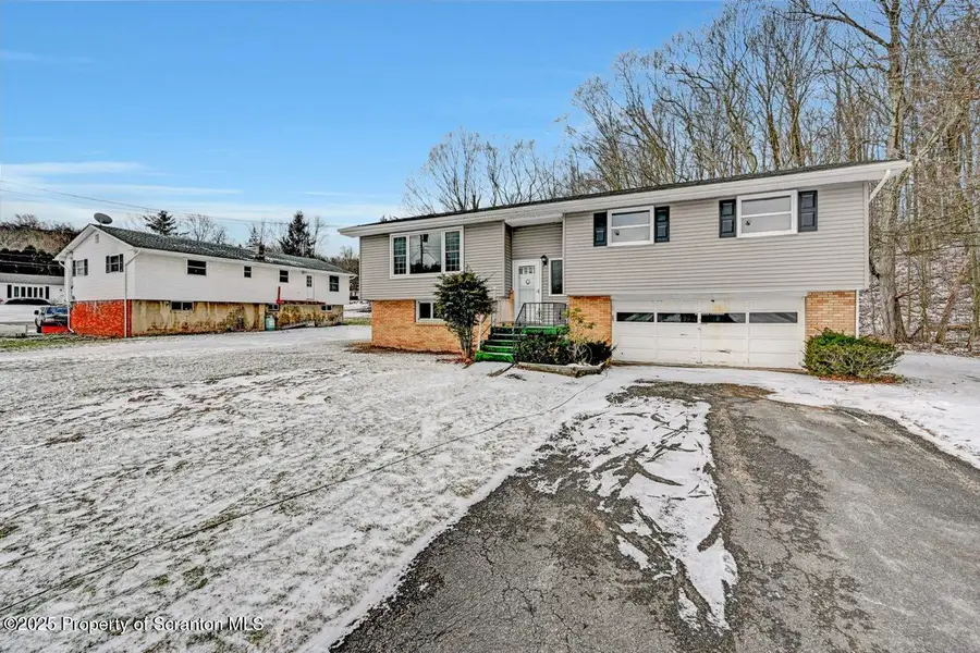 210 Beechwood Drive, Roaring Brook Township, PA 18444 - Image #3