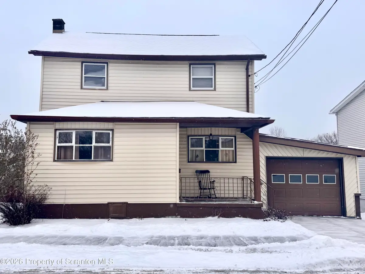 420 Delaware Street, Jermyn, PA 18433 - Image #1