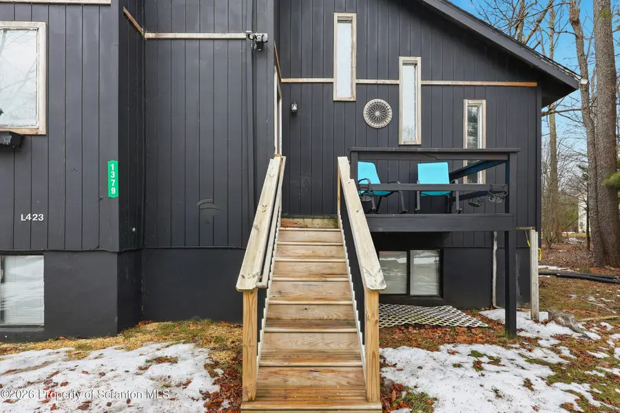 1379 Winding Way, Tobyhanna, PA 18466 - Image #3