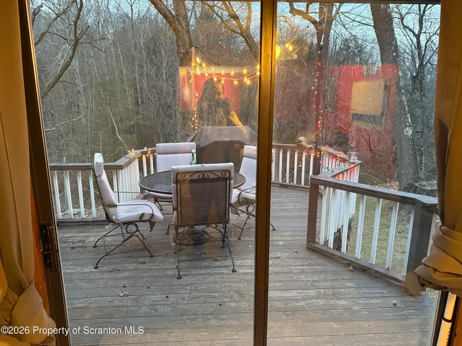 9 Jets Lane, Factoryville, PA 18419 - Image #3