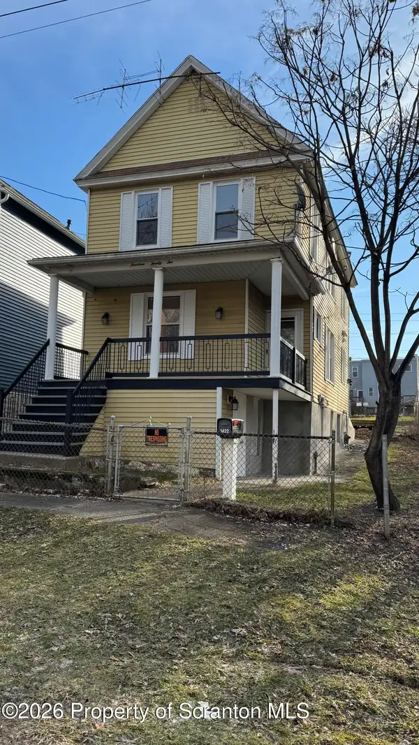 1422 N Rebecca Avenue, Scranton, PA 18508