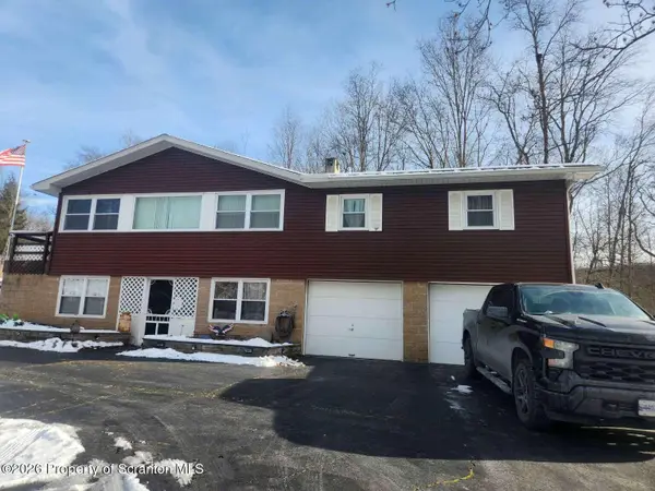 374 Country Road, Falls, PA 18615