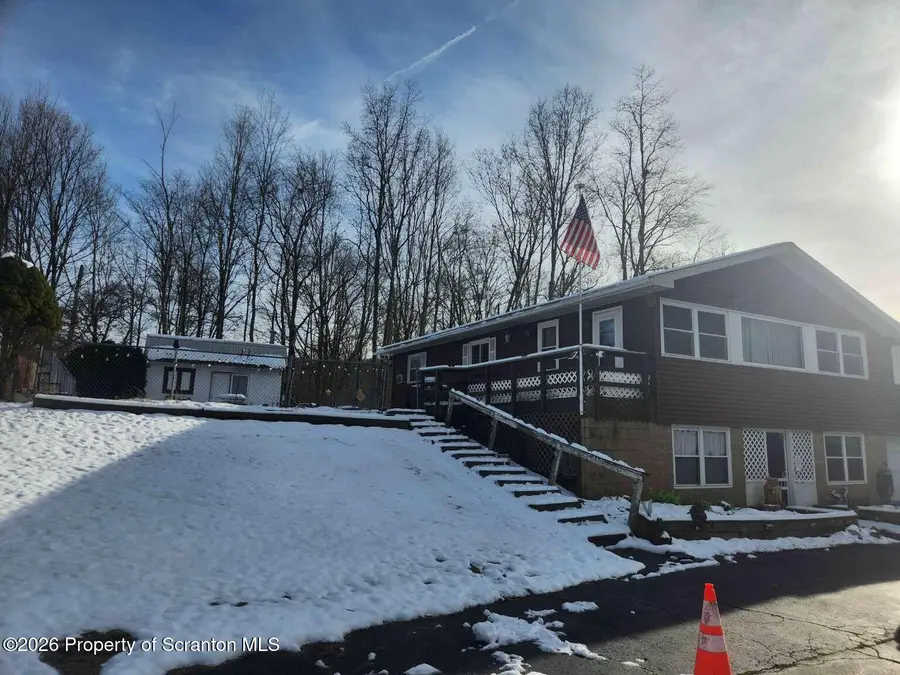 374 Country Road, Falls, PA 18615 - Image #2