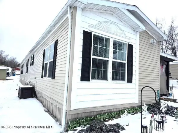 318 Ayla Lane, Dalton, PA 18414