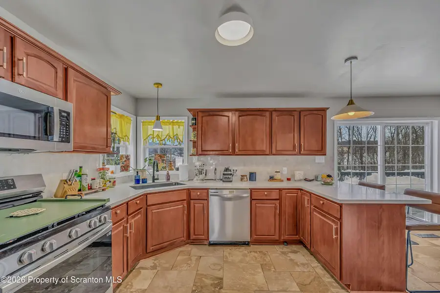 24 Emerald Drive, Throop, PA 18512 - #2