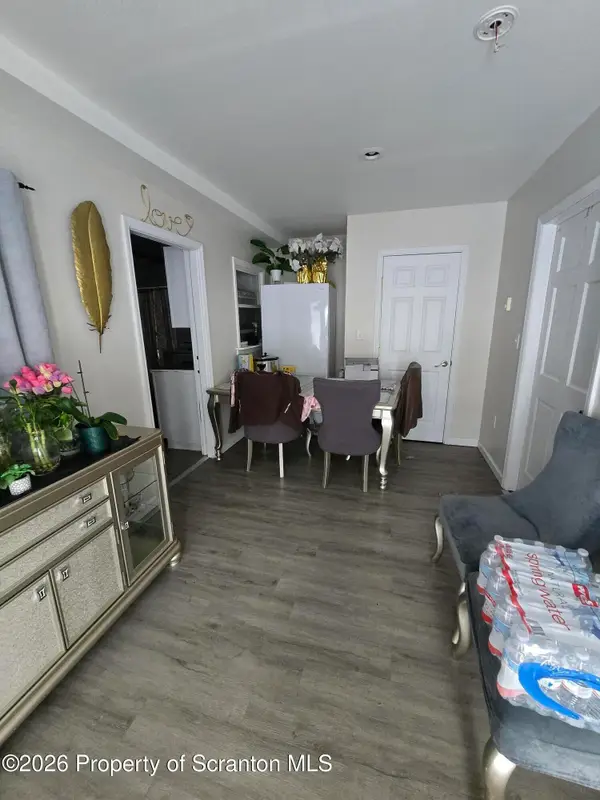 130 Lincoln Avenue, Carbondale, PA 18407