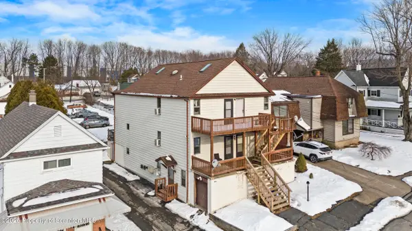 994-996 E Scott Street, Olyphant, PA 18447