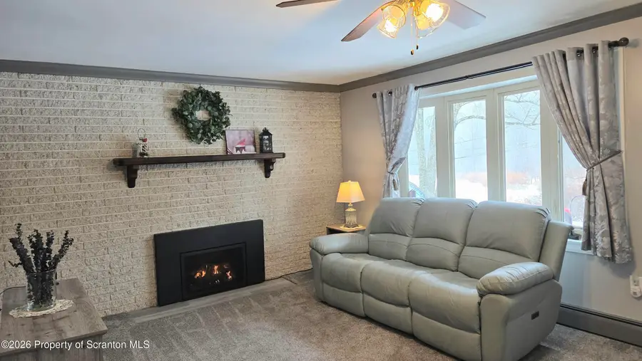 576 Arnold Drive, Jefferson, PA 18436 - #3