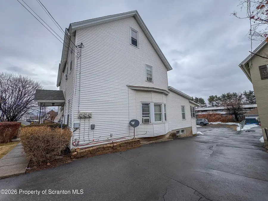 640 S 642 S Blakely Street, Dunmore, PA 18510 - #2