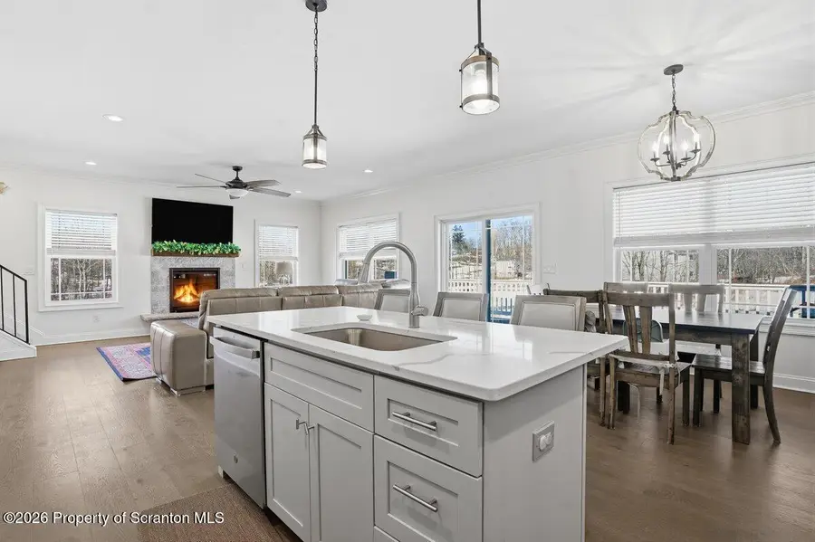 252 Mountainview Drive, Jefferson, PA 18436 - #3