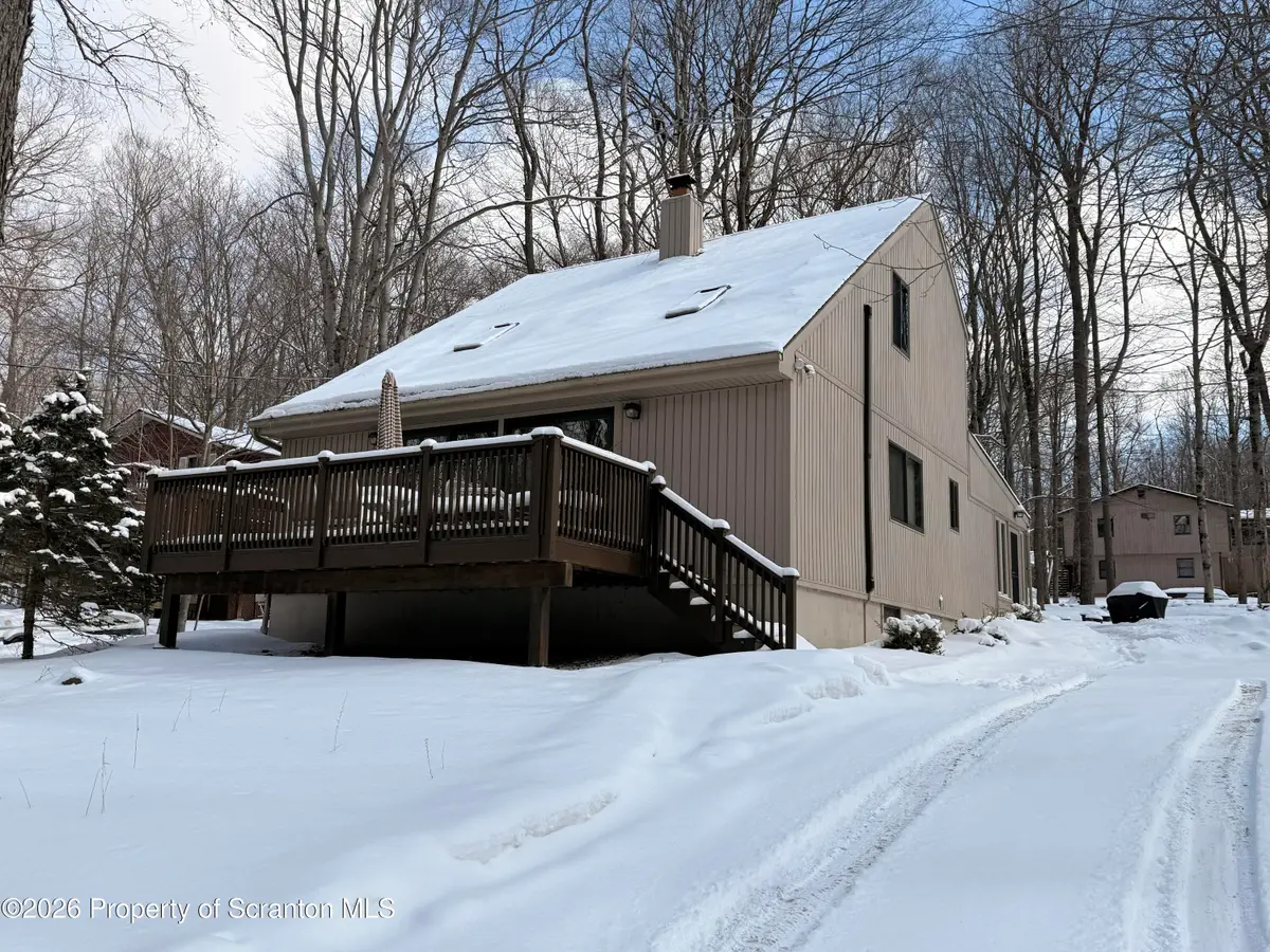 38 E Creek View Drive # H1140, Clifton, PA 18424 - #1