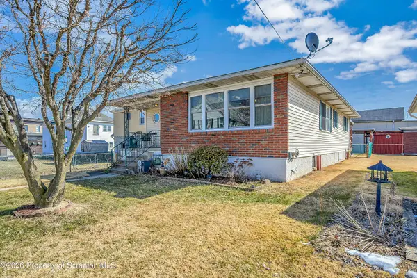 405 17th Avenue, Scranton, PA 18504