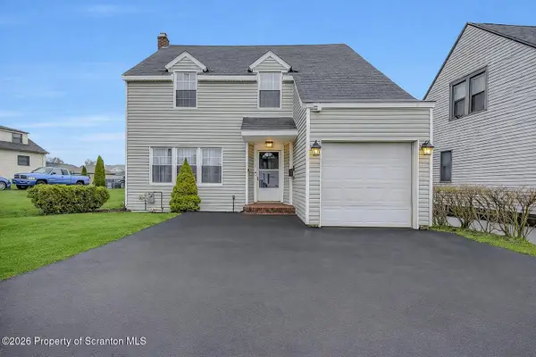 516 Dundaff Street, Dickson City, PA 18519