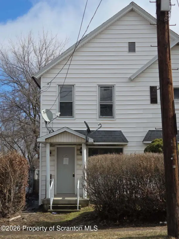 2724 N Main Avenue, Scranton, PA 18508