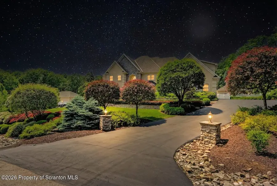 52 Ivywood Drive, Clarks Summit, PA 18411 - #2