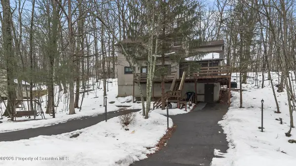 259 Sandlewood Drive, East Stroudsburg, PA 18301