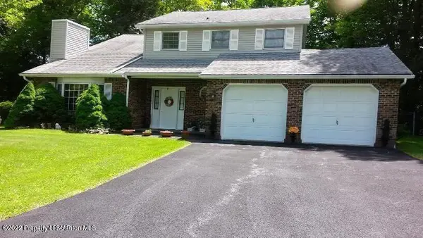 3142 Evergreen Circle, Tobyhanna, PA 18466