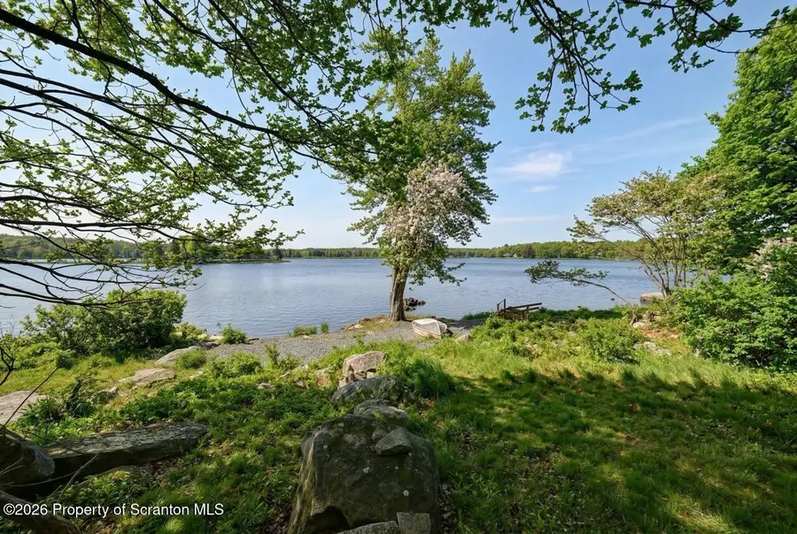 1028 Foxwood Lane, Gouldsboro, PA 18424 - #2