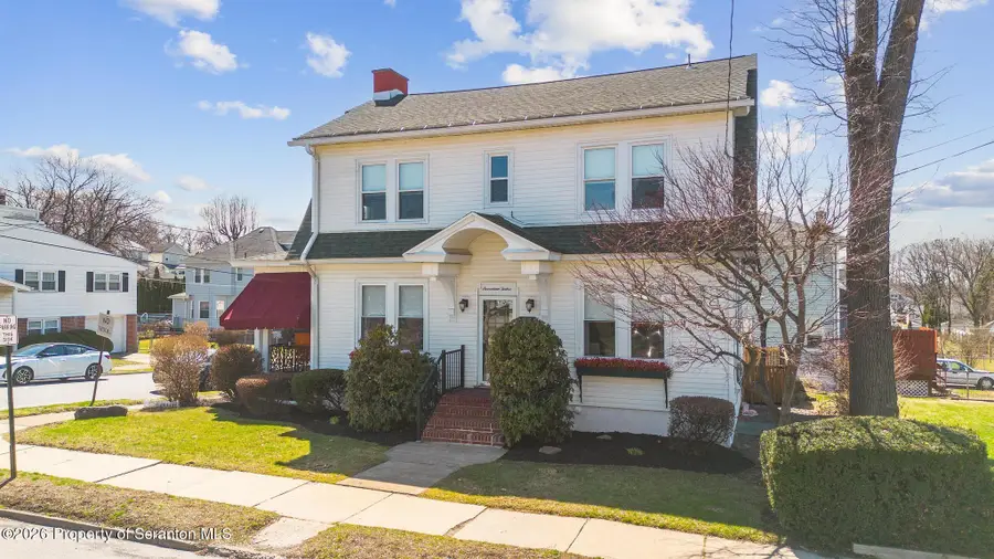 1712 Green Ridge Street, Dunmore, PA 18509 - #2