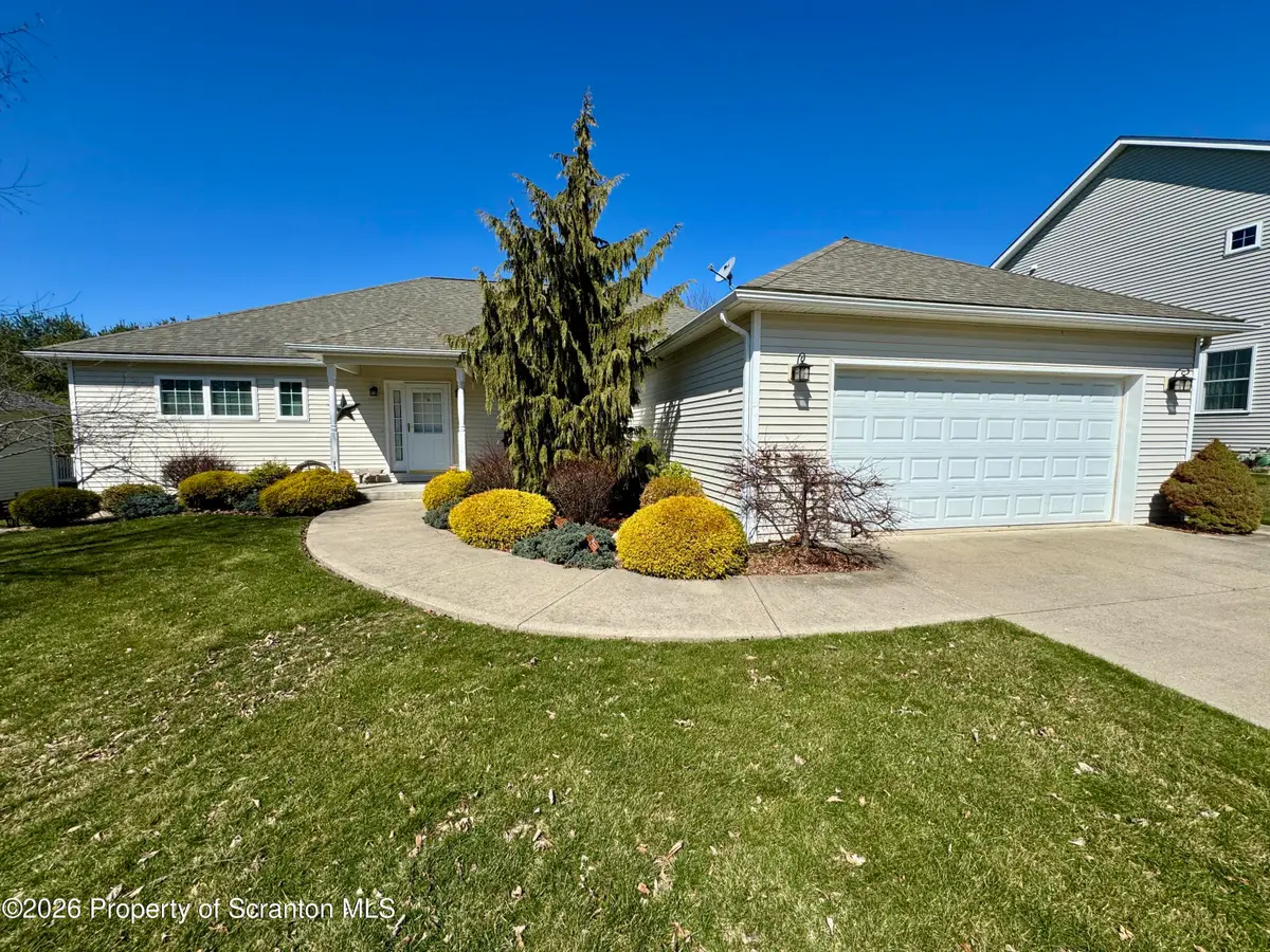 115 N Cougar Drive, Archbald, PA 18403 - #1