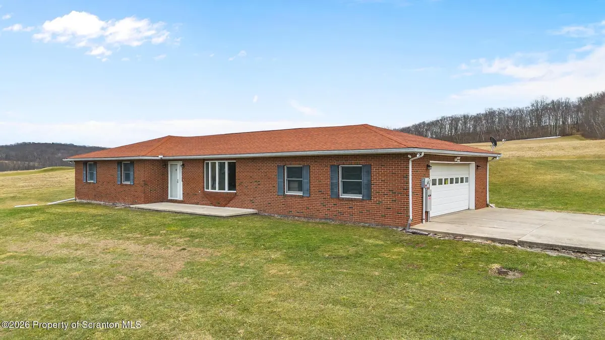 2409 Red Oak Drive, Clarks Summit, PA 18411 - #1