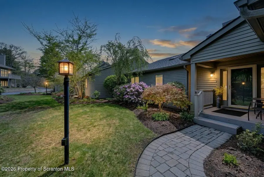 747 Greens, Dallas, PA 18612 - #2