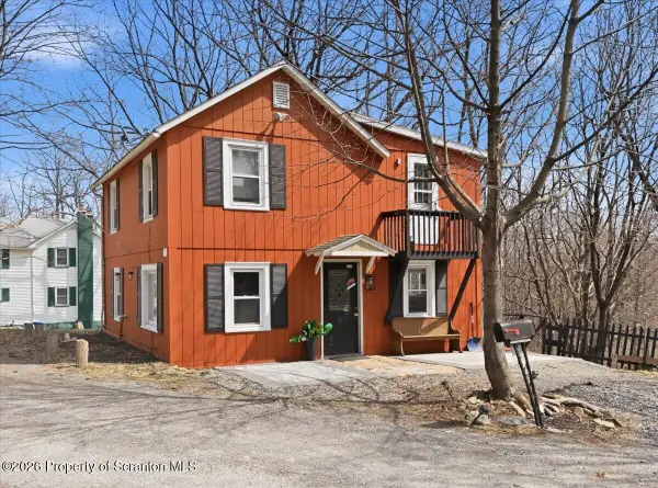 22 Quay Avenue, Mt. Pocono, PA 18344