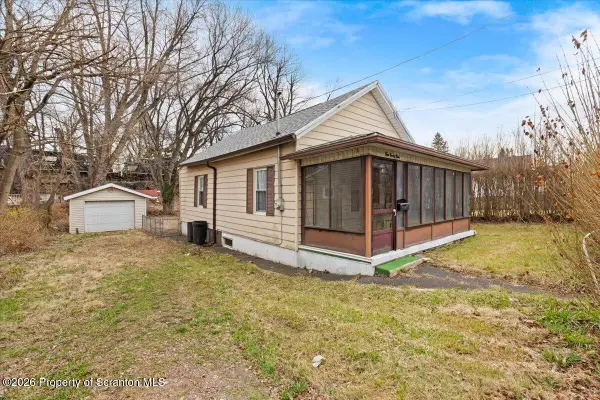 499 Meridian Avenue, Scranton, PA 18504