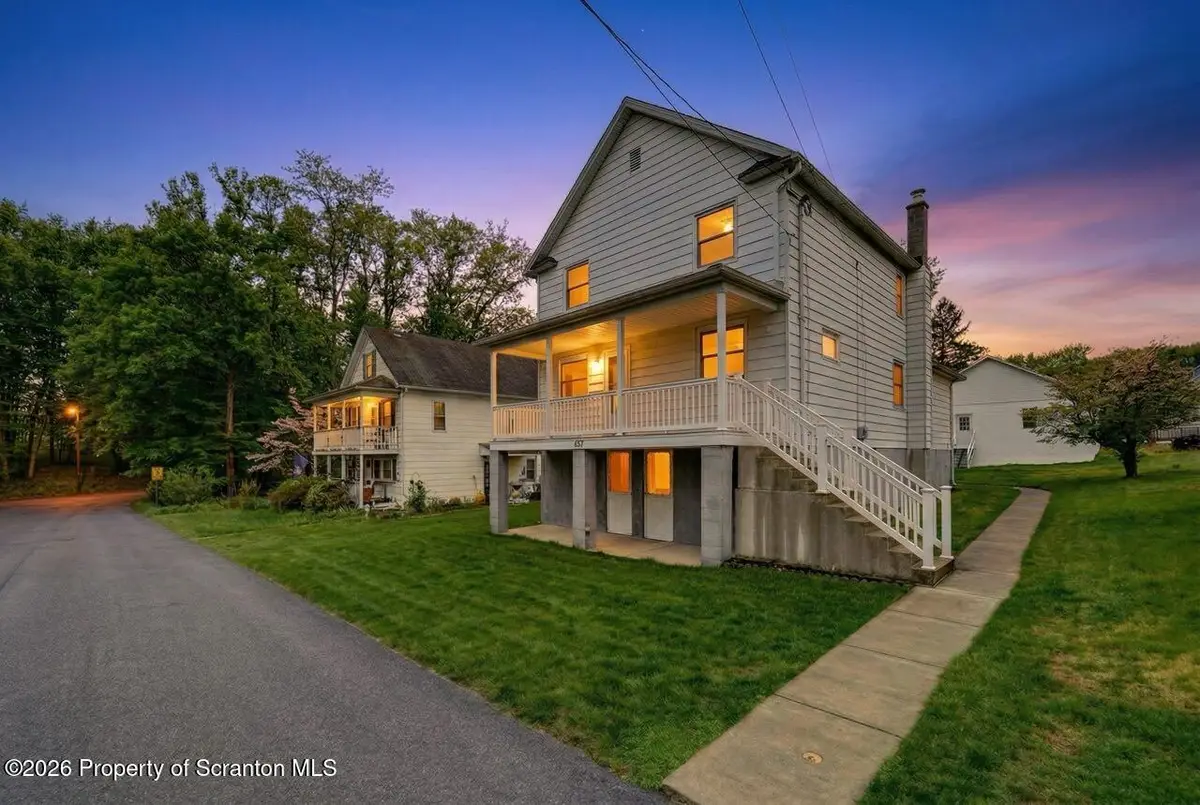 637 Carmalt Street, Dickson City, PA 18519 - #1