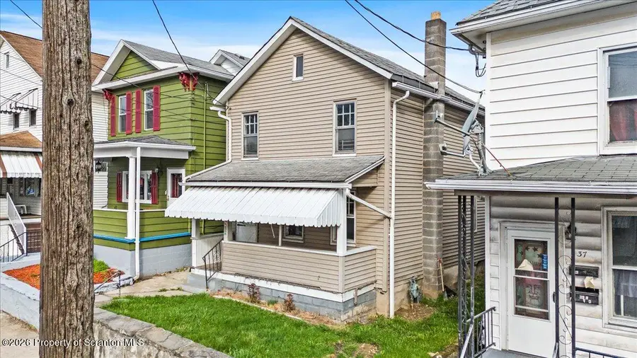 39 Church Street, Edwardsville, PA 18704 - #2