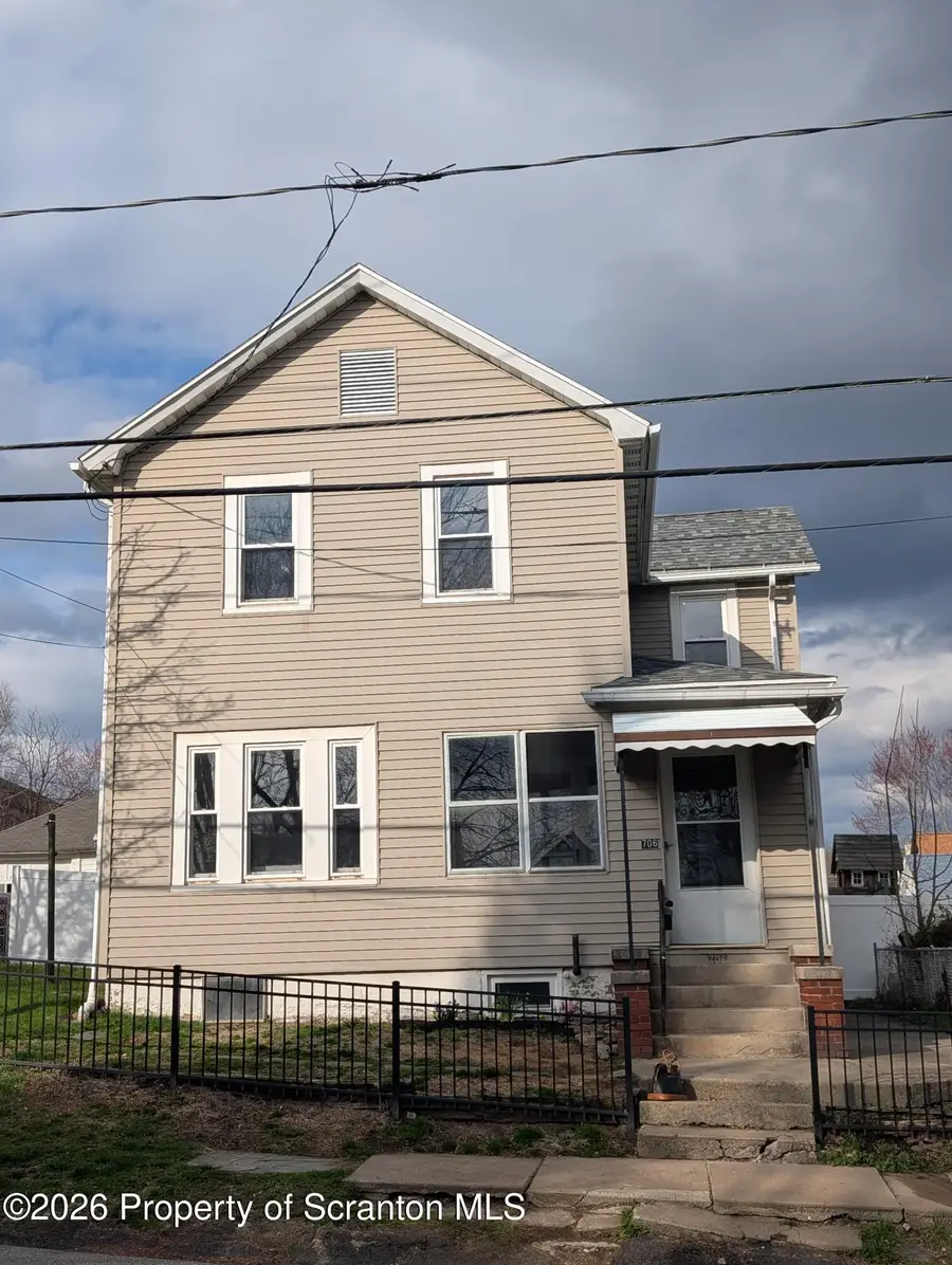 706 Jackson Street, Dickson City, PA 18519 - #2