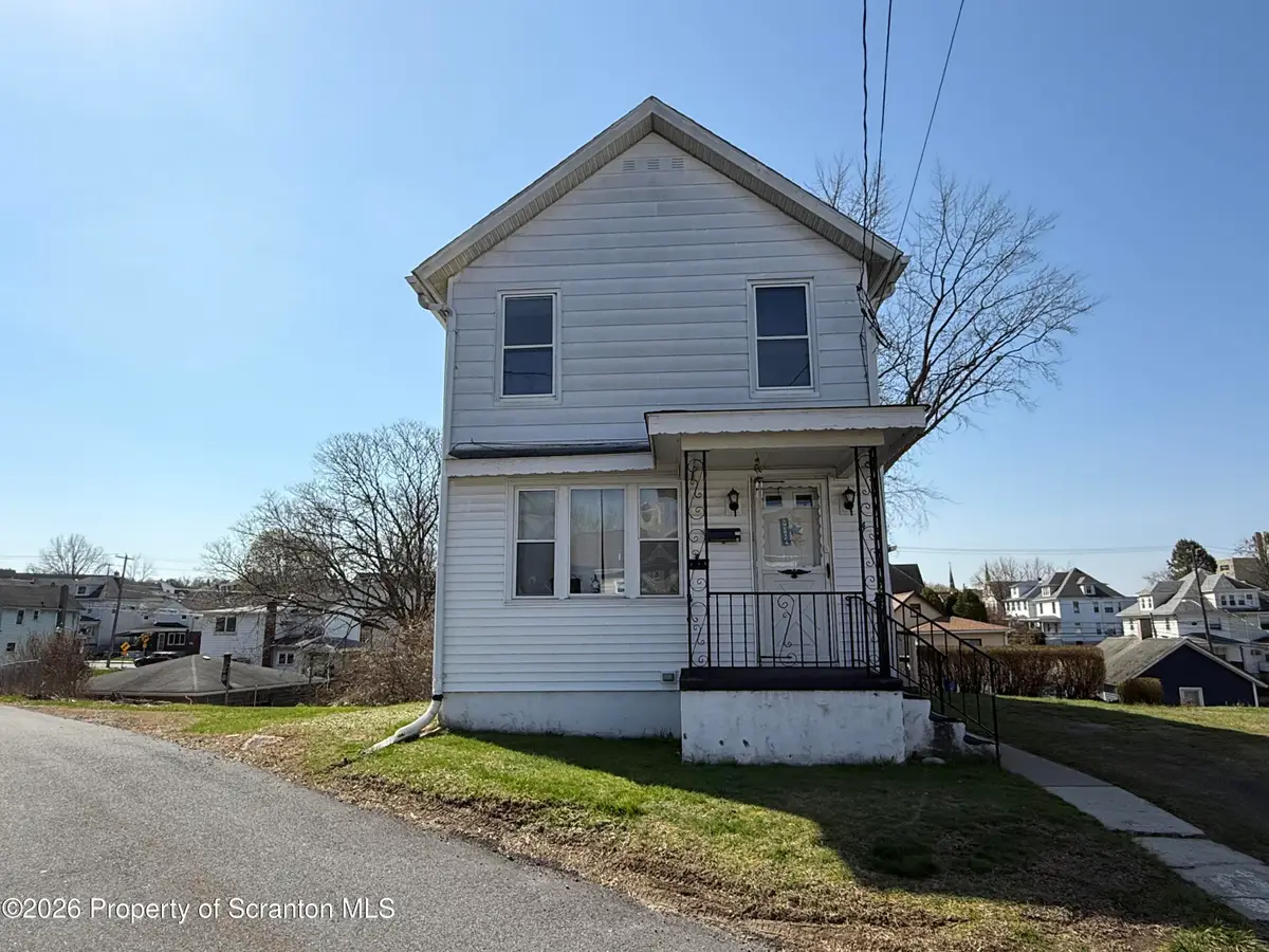 14 Mill Hill Street, Pittston, PA 18640 - #1