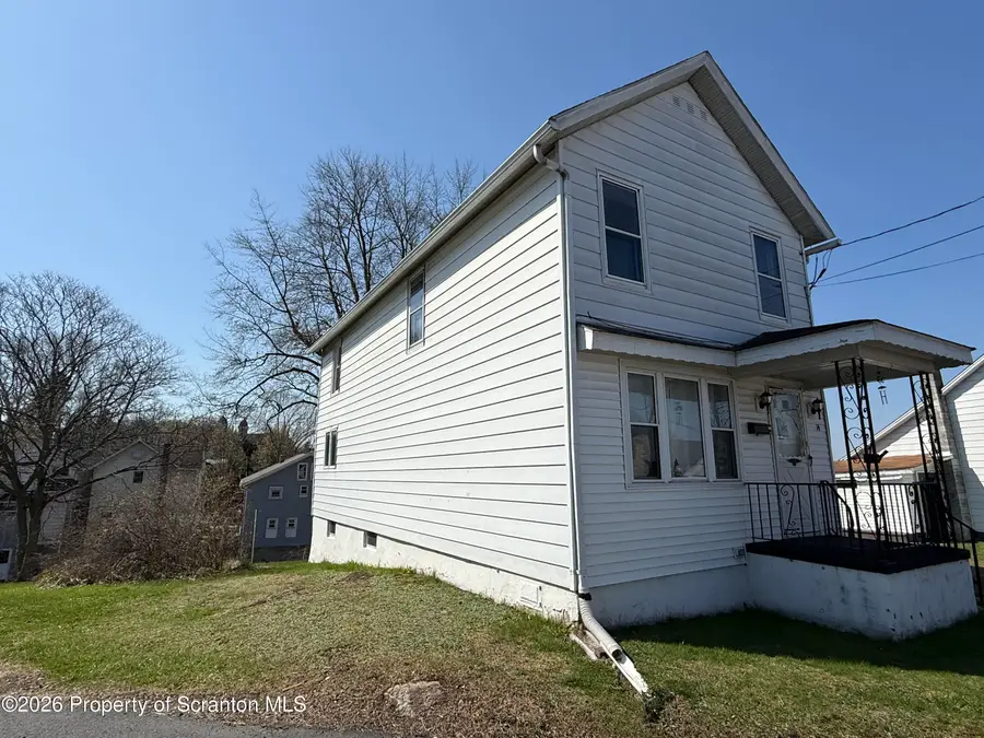 14 Mill Hill Street, Pittston, PA 18640 - #2