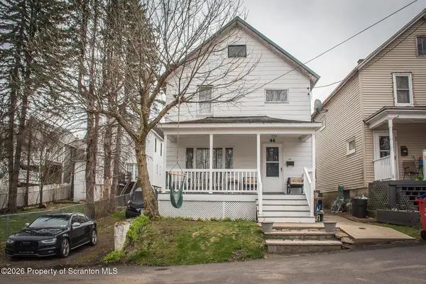 44 Richmond Street, Carbondale, PA 18407