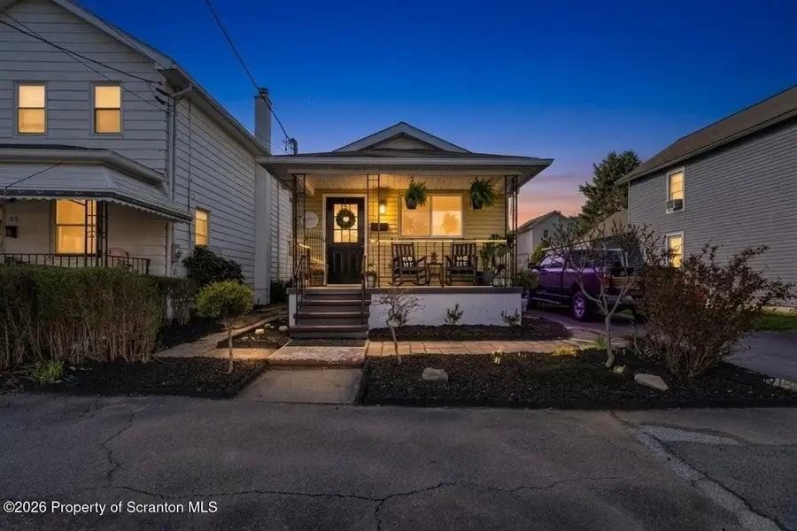 817 Lincoln Street, Dickson City, PA 18519 - #2