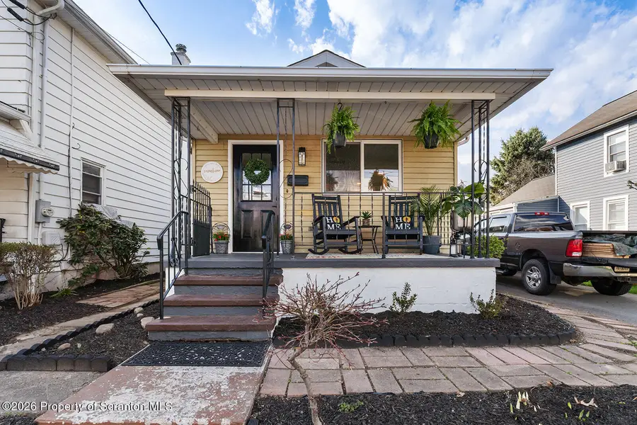 817 Lincoln Street, Dickson City, PA 18519 - #3