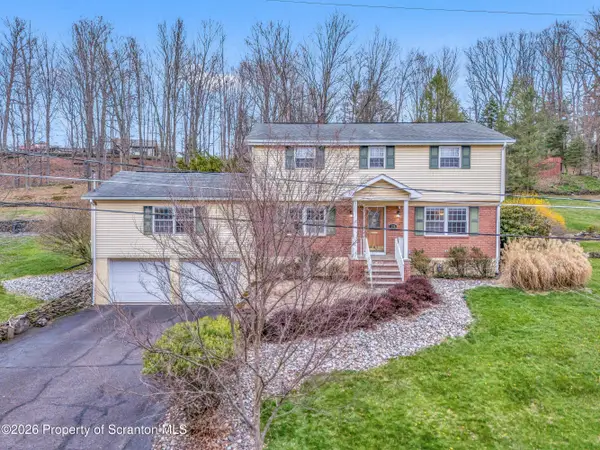 108 Sturbridge Road, Clarks Summit, PA 18411