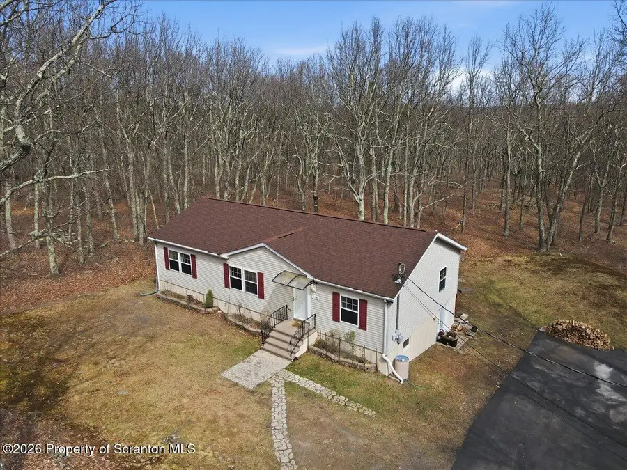 3124 Bluebird Drive, Bushkill, PA 18324 - #2