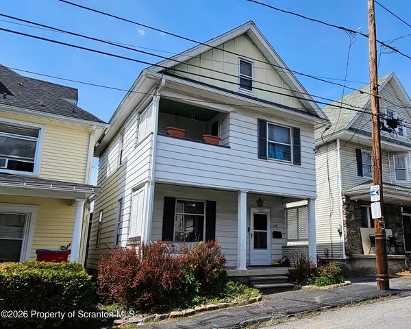 109 Wyoming Street, Carbondale, PA 18407