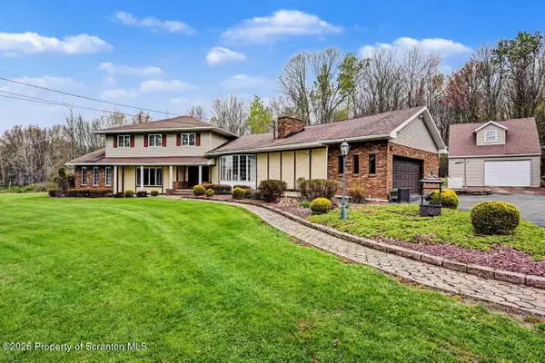 73 Quinton Road, Scott Twp, PA 18447