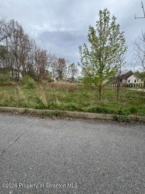 126 Chesterfield Lane, Scranton, PA 18504 - #3