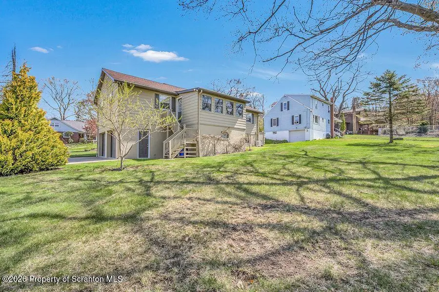 1506 E Locust Street, Scranton, PA 18505 - #3